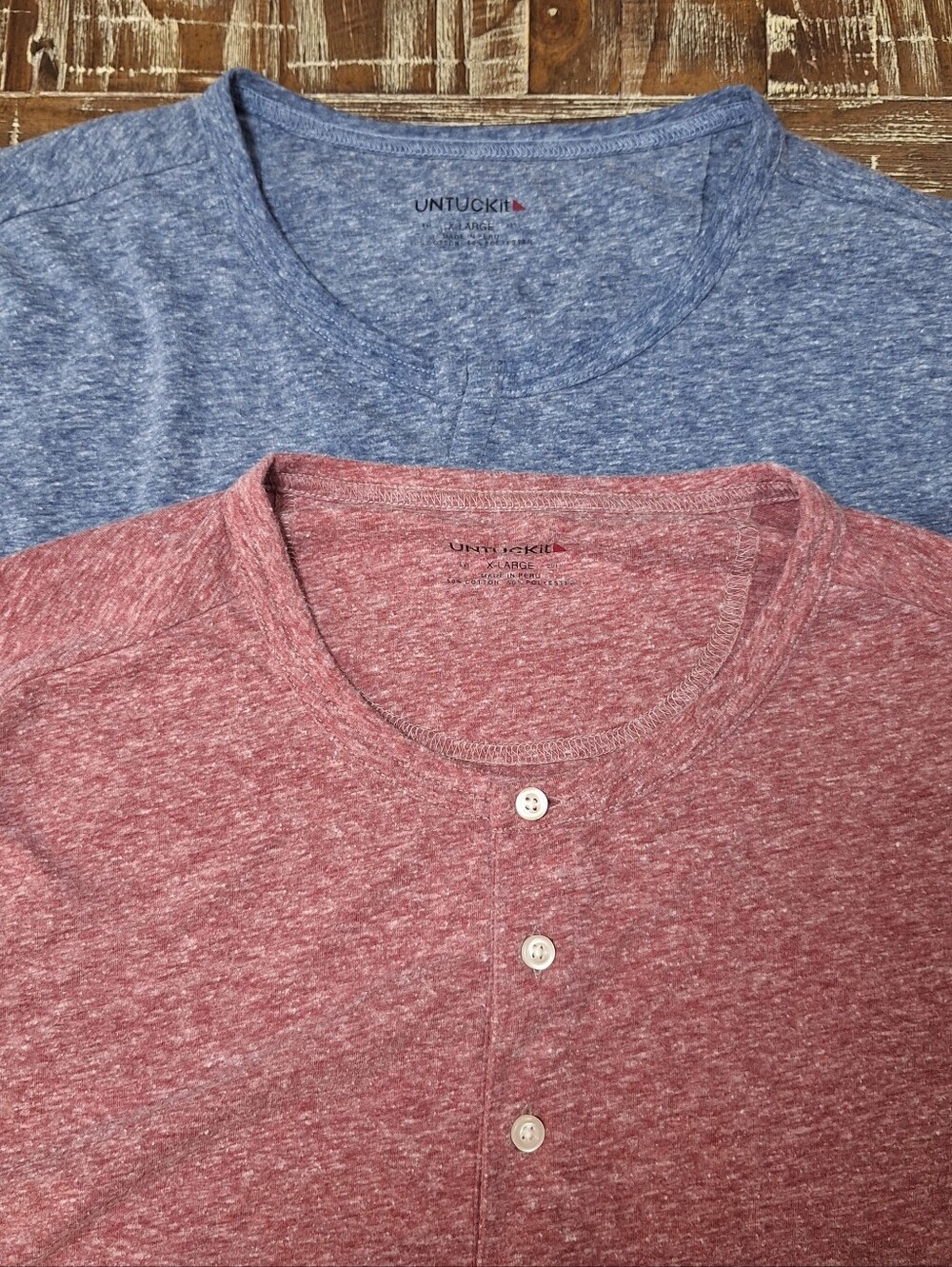 Untuckit Long Sleeve Men's XL Shirts (Lot of 2) Red & Blue Pullover Henley